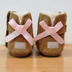 UGG Baby Jesse Bow II Boot With Pink Bows - 04/05